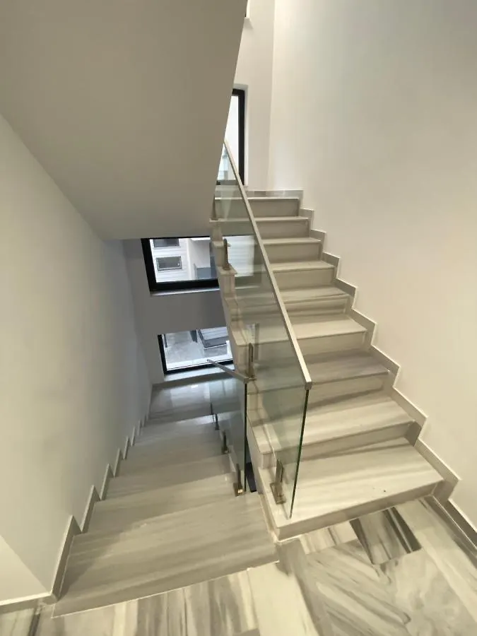 Catedral Studio Appartement Boekarest 0*,